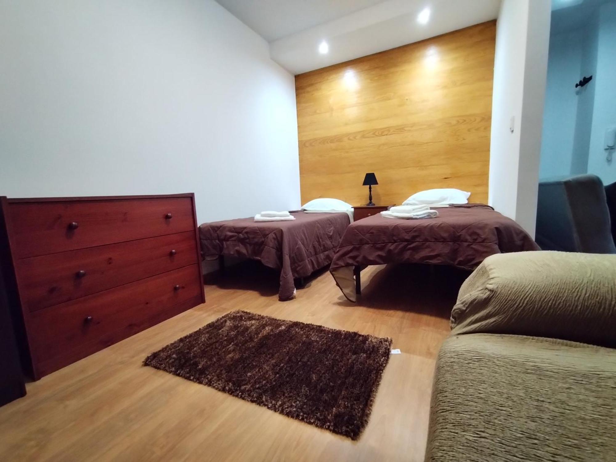 Apartamentos Lisboa Vila do Porto Chambre photo
